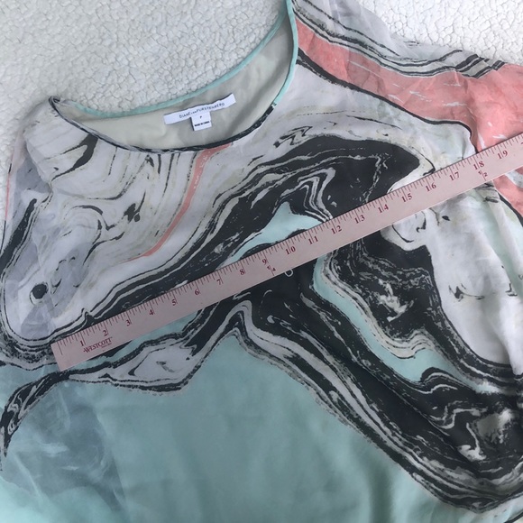 DVF Diane Von Furstenberg silk Robyn blouse EUC - Picture 14 of 15